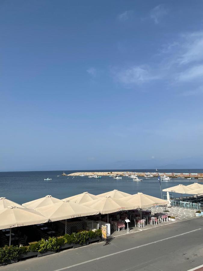 Koroni Mare Front Harbor Daire Dış mekan fotoğraf